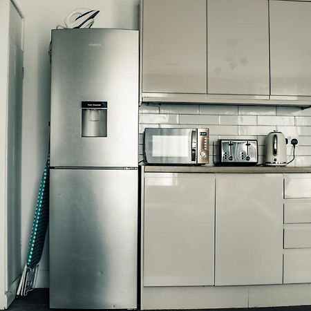 Dealhouse Apartments 10 Huddersfield Bagian luar foto