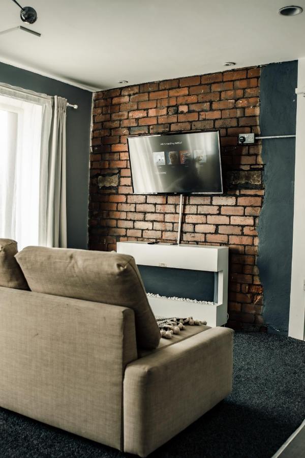 Dealhouse Apartments 10 Huddersfield Bagian luar foto