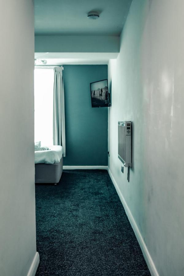 Dealhouse Apartments 10 Huddersfield Bagian luar foto