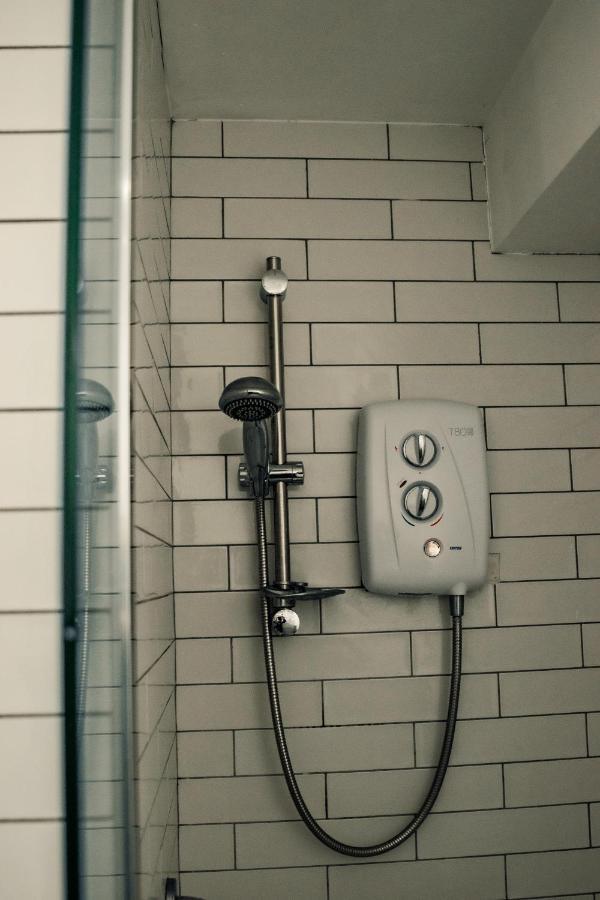 Dealhouse Apartments 10 Huddersfield Bagian luar foto